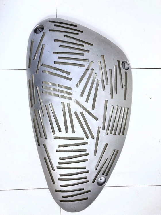 Image 1 of Wand-CD-houder The Stone van Guzzini Design Enzo Calabrese jaren 90