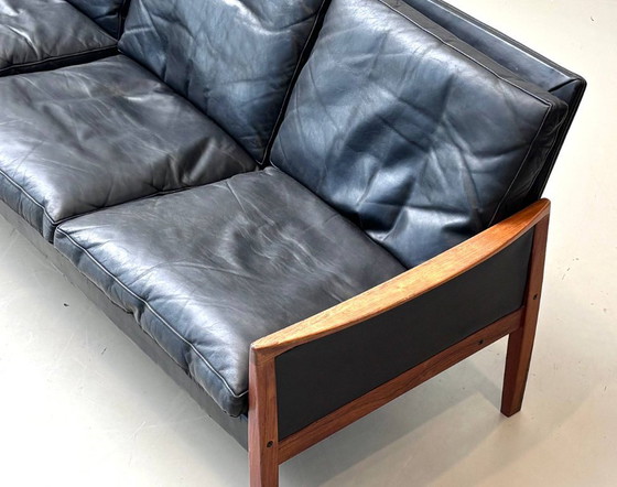 Image 1 of Canapé de style mid-century en palissandre et cuir de vachette noir, signé Hans Olsen pour Vatne Møbler, 1960