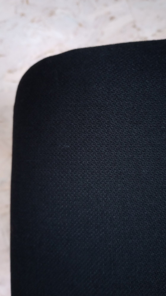 Fritz Hansen Oxford Chair Low Back Schwarz (Arne Jacobsen) – Bürostühle, Aluminium (photo 8 of 9)