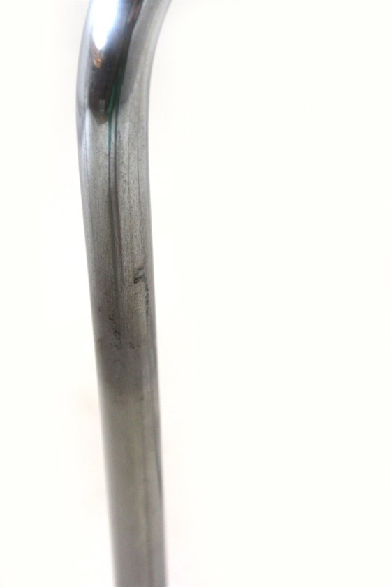 Image 1 of Table d'appoint en acier tubulaire de style Bauhaus, Tchécoslovaquie, années 1940