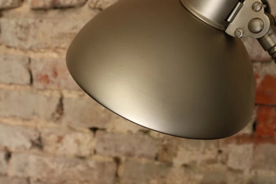 Image 1 of Kaiser Idell 6561 tafellamp in nikkelzilver * reliëf kathedraal * Bauhaus * jaren 1950 * Mid-Century * Vintage