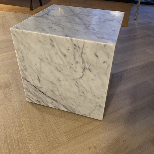 Audo Copenhagen Plinth Cubic salontafel
