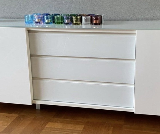 Buffet bas blanc moderne, Verre, Métal (photo 6 sur 6)