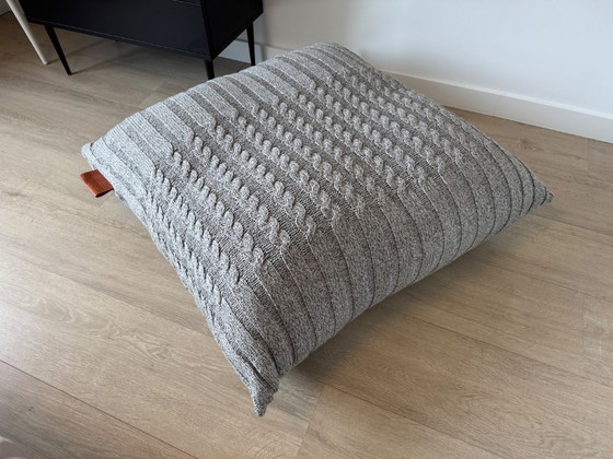 Image 1 of Coussin « Sol » Montis