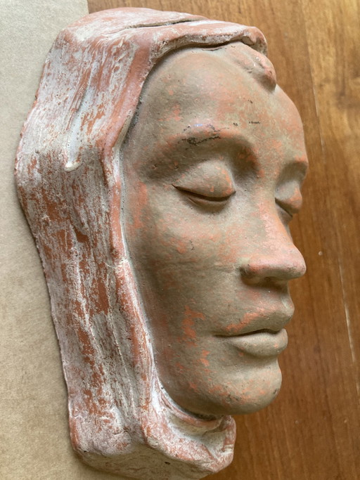 Máscara africana de terracota