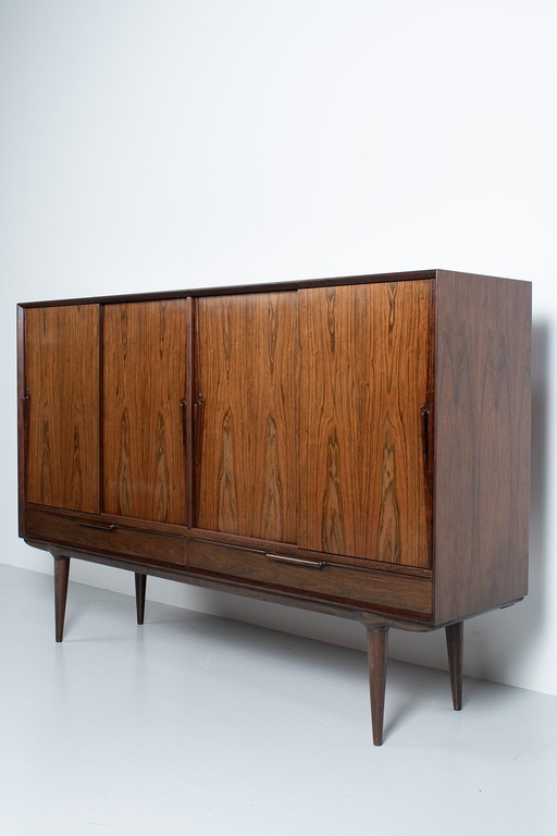 Gunni Omann highboard