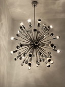 Lampadario Sputnik cromato, stile anni '70, modello extra large.