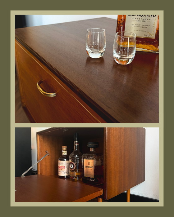 Vintage Mid Century teak record player cabinet / Liquor cabinet – Wood (photo 2 of 7)