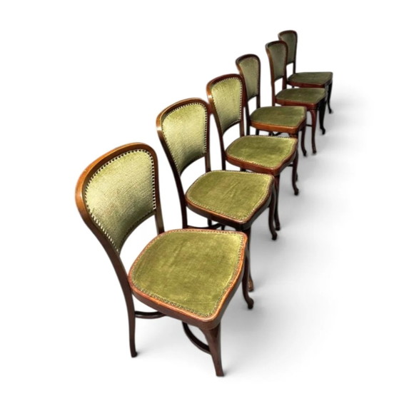 6 x Chaises de salle à manger Thonet classiques / revêtement velours / années 60 / (photo 8 of 12)