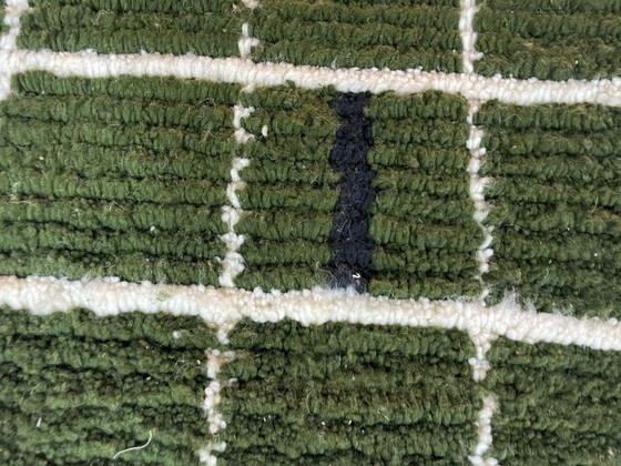 Image 1 of Authentiek traditioneel handgemaakt groen-wit tapijt 150/250 cm