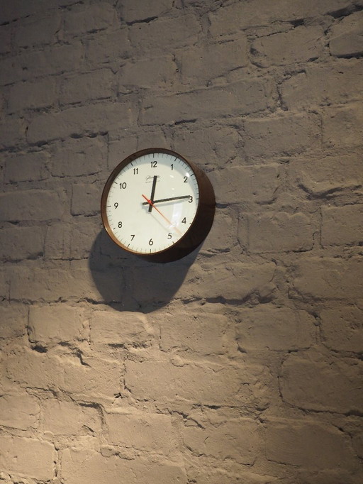 Reloj de pared electrocron de Glashütte Fabricado en Alemania