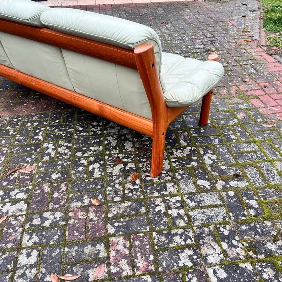Image 1 of Canapé en cuir et teck d'Ekornes Norway, années 1980