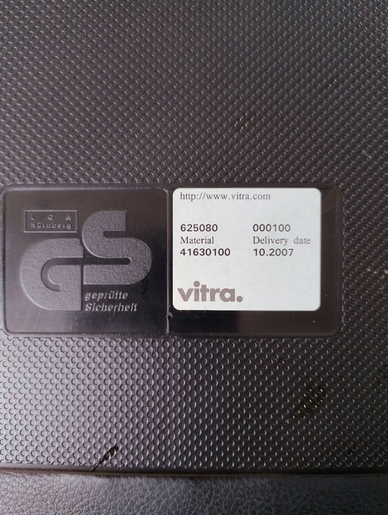 Image 1 of 2x Vitra Visasoft chairs, in perfect condition