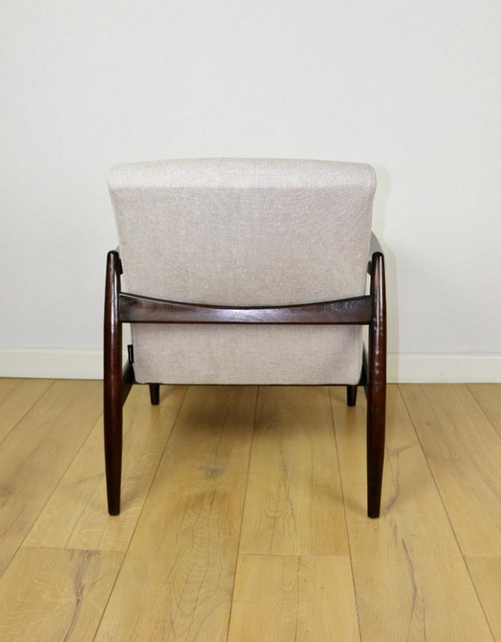 Image 1 of Beige lichtgrijze bouclé GFM-64 fauteuil toegeschreven aan Edmund Homa, jaren 70