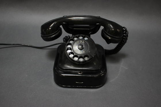 Image 1 of Telefono a rotelle Bakelitte di Tesla, metà secolo, 1950