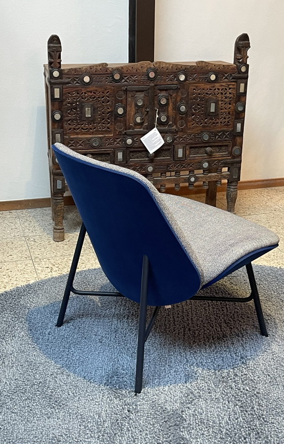 Image 1 of Pode Nihan Armchair