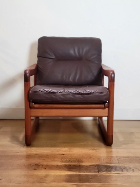 Image 1 of Set of 2 vintage armchairs from EMC Furniture in teak and leather