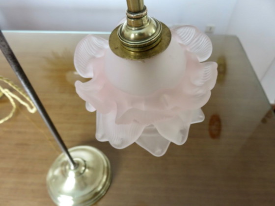 Image 1 of Lampada da gioielleria Art nouveau in bronzo e tulipani in pasta di vetro rosa