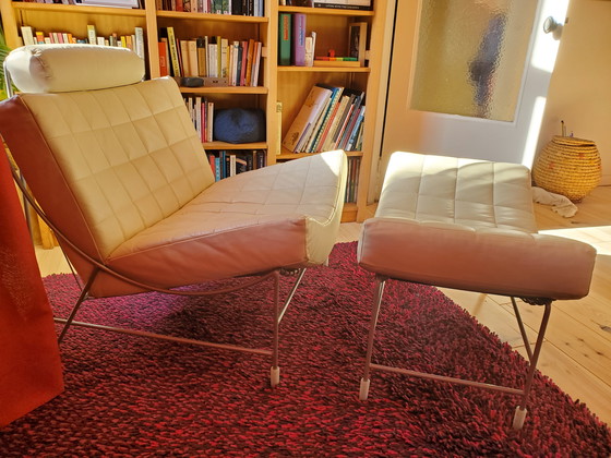 Image 1 of Leolux Volare Stuhl & Hocker in weißem Leder