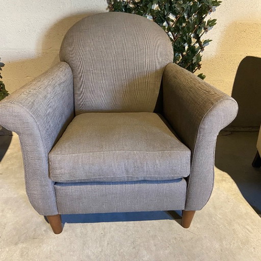 Wesley Armchair