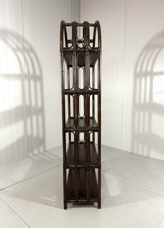 Image 1 of Groot Donker Rotan Rek Jaren 70