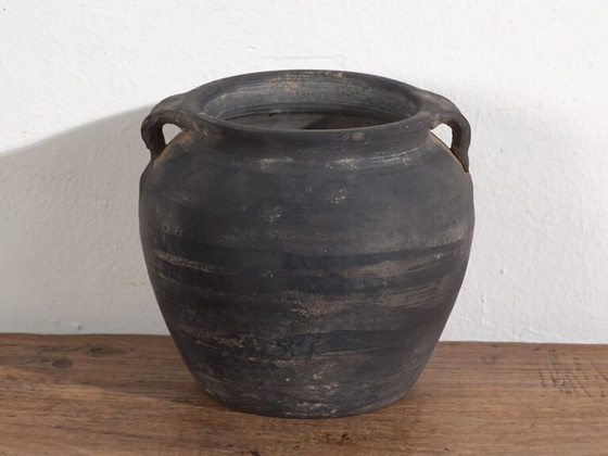 Antique dark-toned vase (c.1900) #6 – Ceramic (photo 31 of 40)