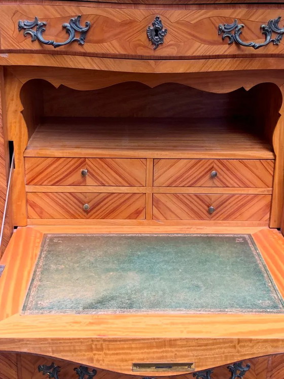 Antico scrittoio francese in bronzo e intarsi in legno. – Scrivanie, Bronze, Marble (photo 8 of 10)