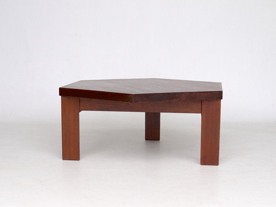 Image 1 of Table basse hexagonale en acajou par Wim Den Boon, années 1960