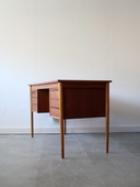 Vintage Deens bureau in teak 