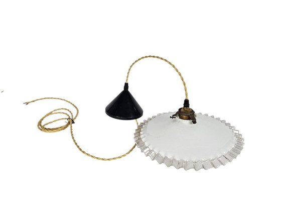 Image 1 of Lampada a sospensione - Opalino - Ottone - Francia - Secondo quarto del XX secolo