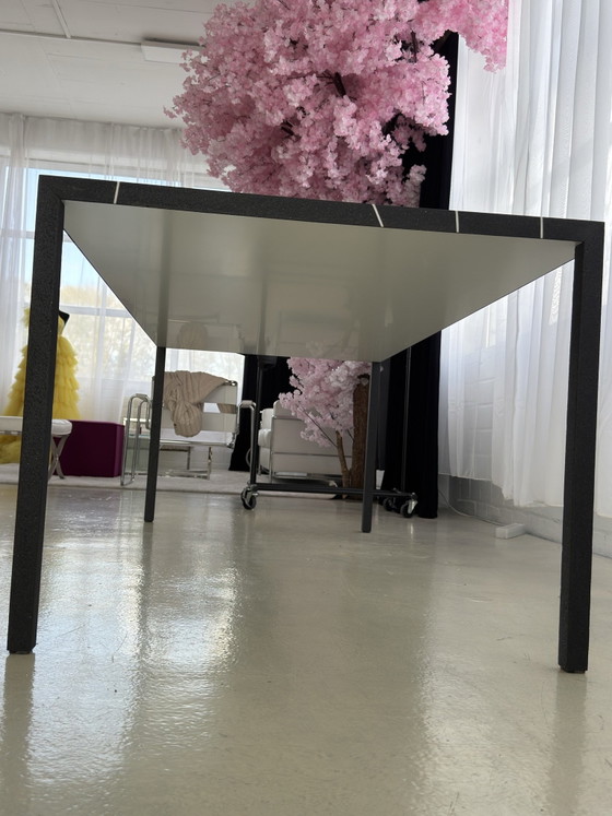 MDF Italia Tense Intarsia Mesa de comedor de diseño 200 × 90 cm – Mesas de comedor, Mármol (photo 4 of 6)
