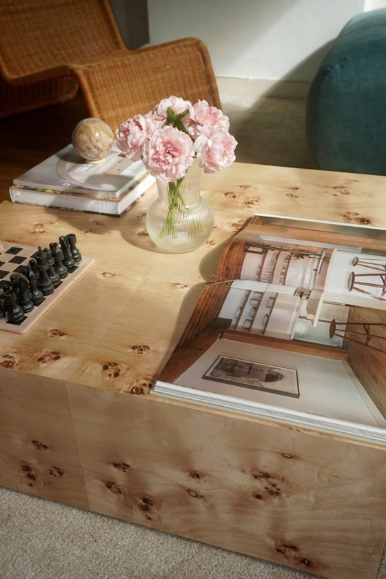 Image 1 of Einzigartiger Couchtisch aus Maserholz