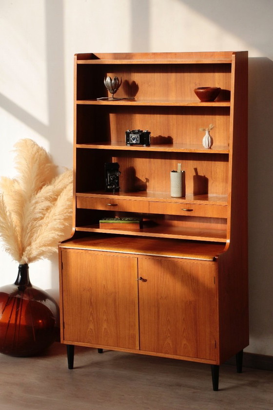 Image 1 of Libreria segreta scandinava | Design danese vintage