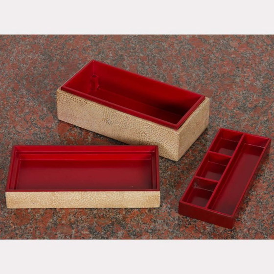 Image 1 of Scatola in lacca a guscio d'uovo, opera della fine del XX secolo