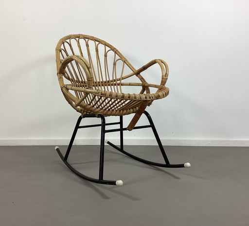Rare Rohé Noordwolde rattan rocking chair vintage design