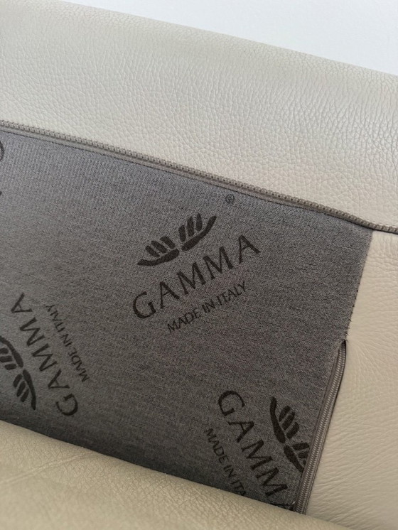 Image 1 of Gamma Italia, Banque 3zits