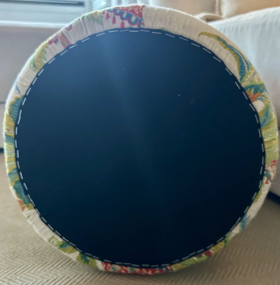 Image 1 of Pouf/table d'appoint/tabouret de bar fait main neuf