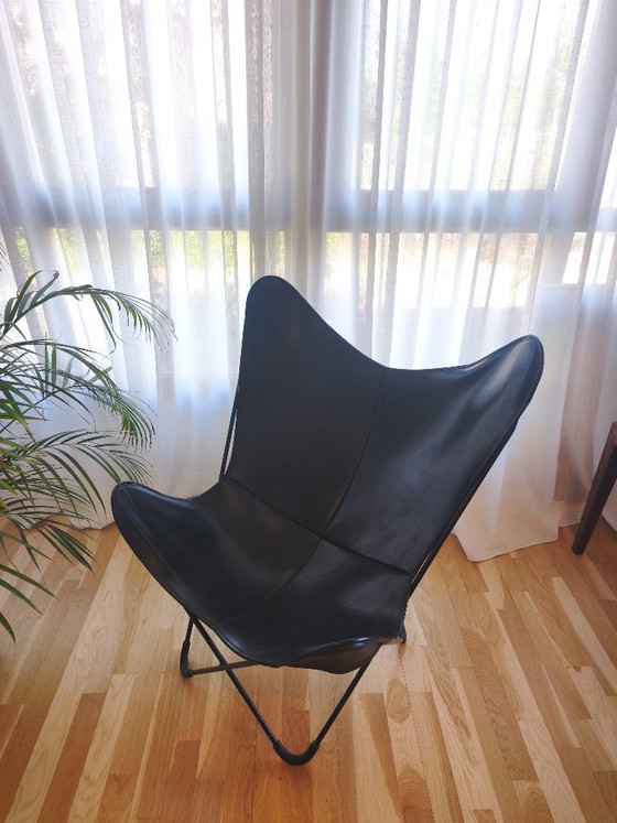 Iconic Mid-Century Modern BKF / Butterfly Chair (La Oca 90s) – Sillas y sillones, Leather, Metal (photo 2 of 6)