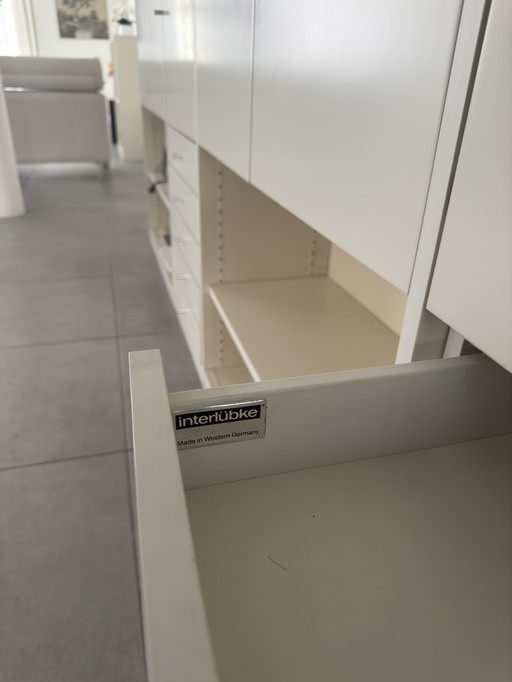 Sehr großer Interlübke-Hängeschrank