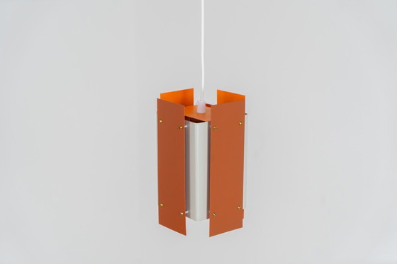 Image 1 of Impresionante par de lámparas colgantes de Lyfa (Dinamarca, años 60).