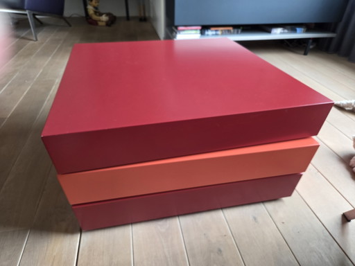 Leolux Blocco Swiver coffee table