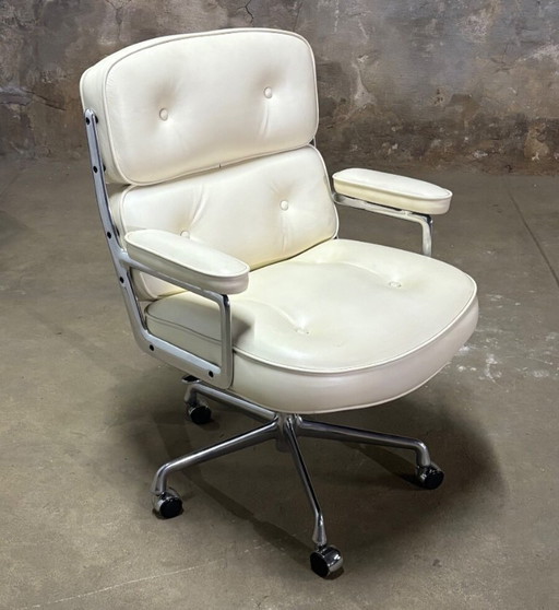Sedia da scrivania direzionale Herman Miller Eames Time Life - pelle bianco perla