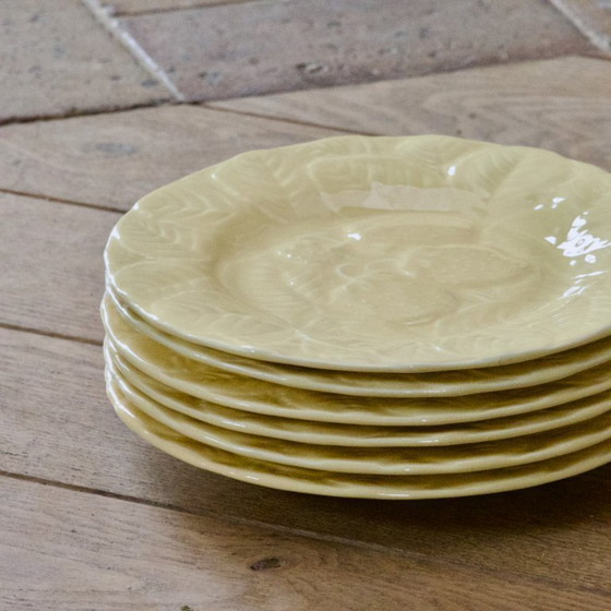 Image 1 of Vintage strawberry-patterned earthenware plates signed Genevieve Lethu