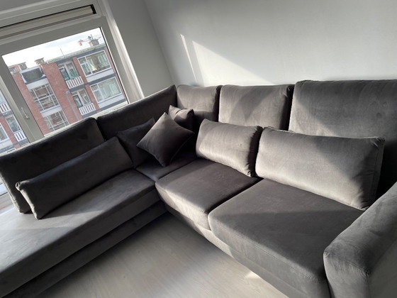 Image 1 of Divano angolare in velluto grigio con molle insacchettate, 288x250 cm