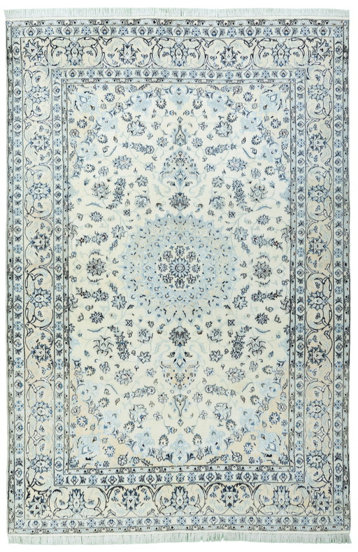 Hand-knotted Nain 9La oriental rug - 291 x 195 cm - Fine details with silk content in cream & blue