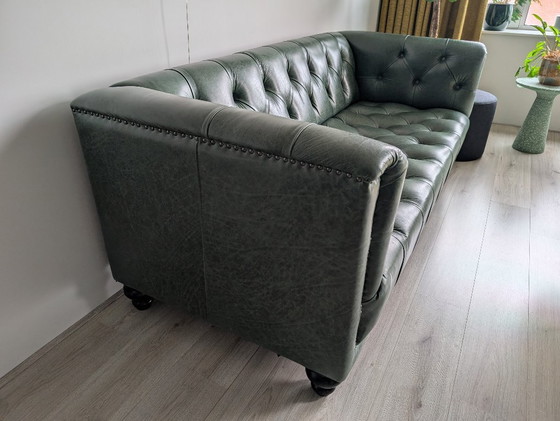 Image 1 of Chesterfield Parlamentsgebäude mit 3 Sitzen