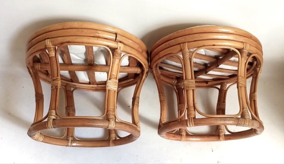 Image 1 of Coppia di pouf in bambù e rattan degli anni '70, diametro 44,8 cm.