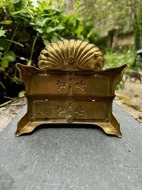 Messing tijdschriftenrek en brievenhouder in Lodewijk XV barokstijl. – Brass (photo 5 of 8)