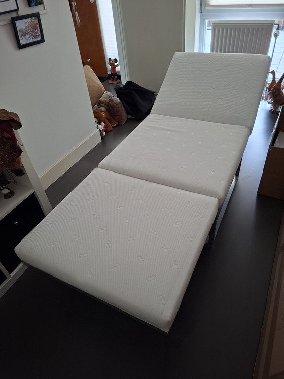 Image 1 of Cama de invitados de diseño FraMati