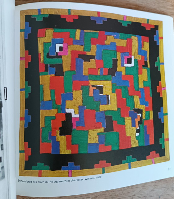 Image 1 of Design e forma: Il corso base del Bauhaus libro